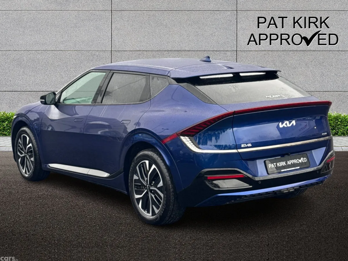 Kia EV6 Hatchback, Electric, 2022, Blue