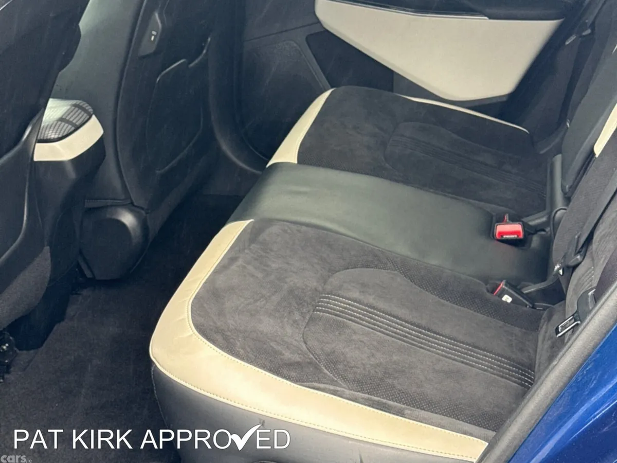 Kia EV6 Hatchback, Electric, 2022, Blue