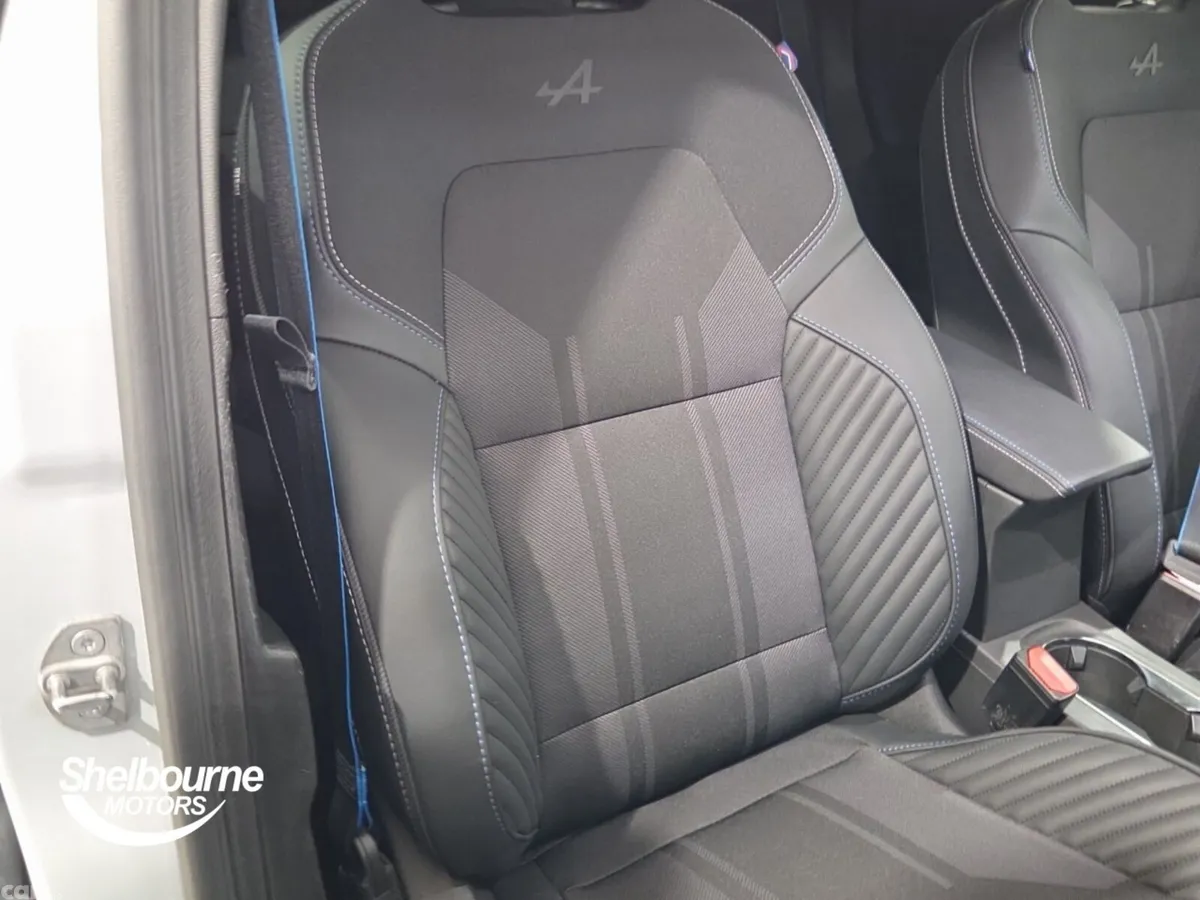 Renault Captur Hatchback, Petrol, 2026, Grey