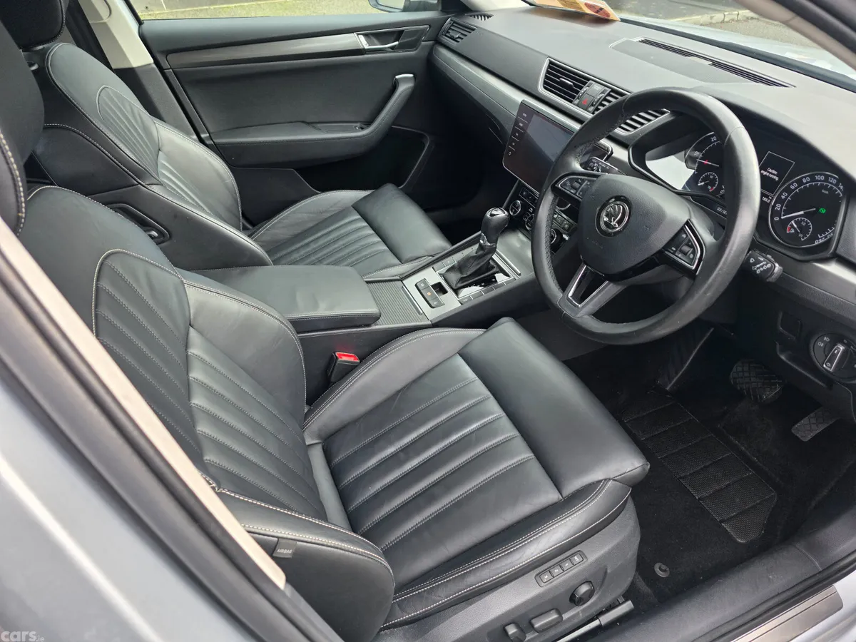 Skoda Superb Saloon, Diesel, 2020, Silver