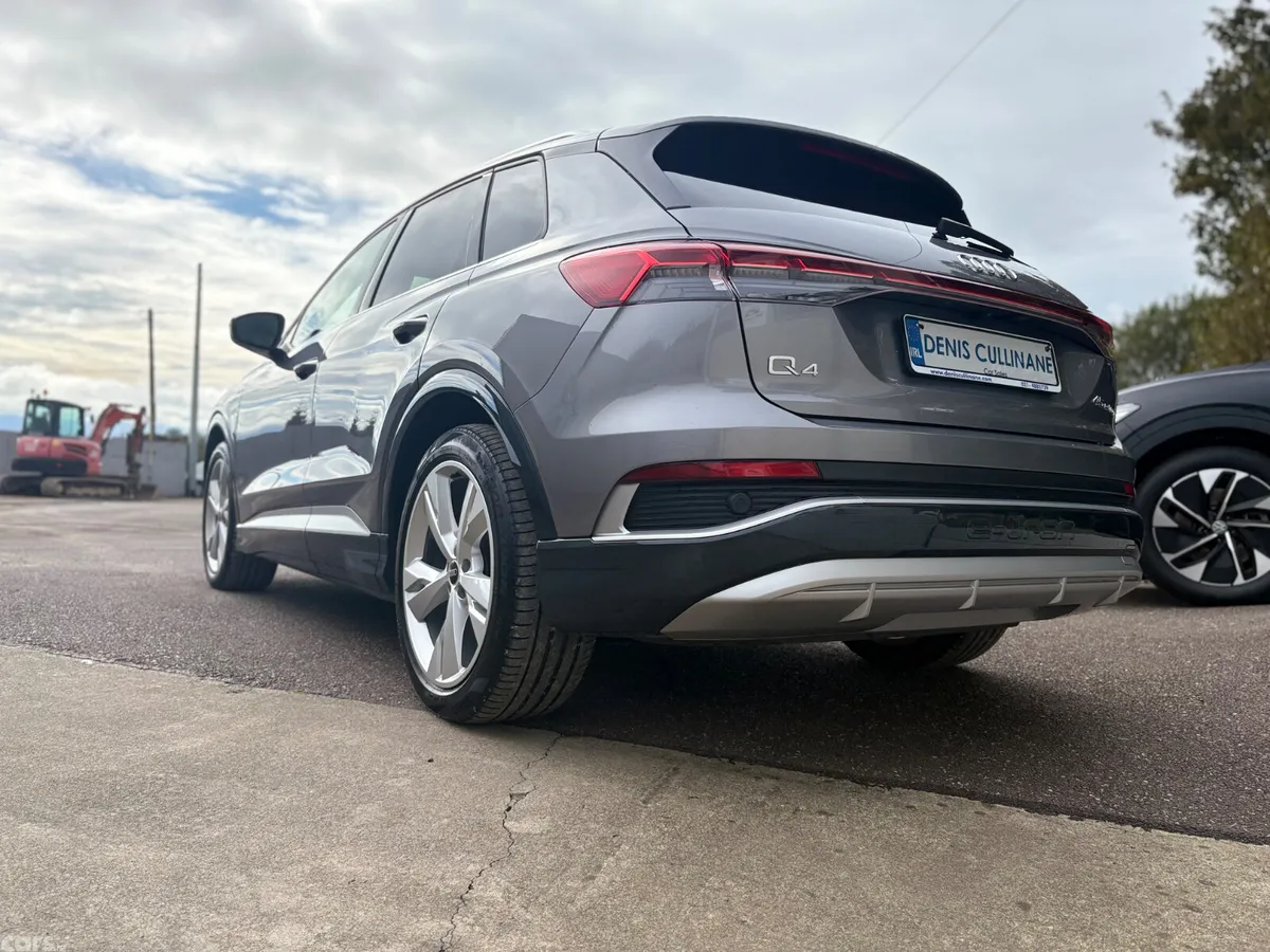Audi Q4 e-tron SUV, Electric, 2024, Grey