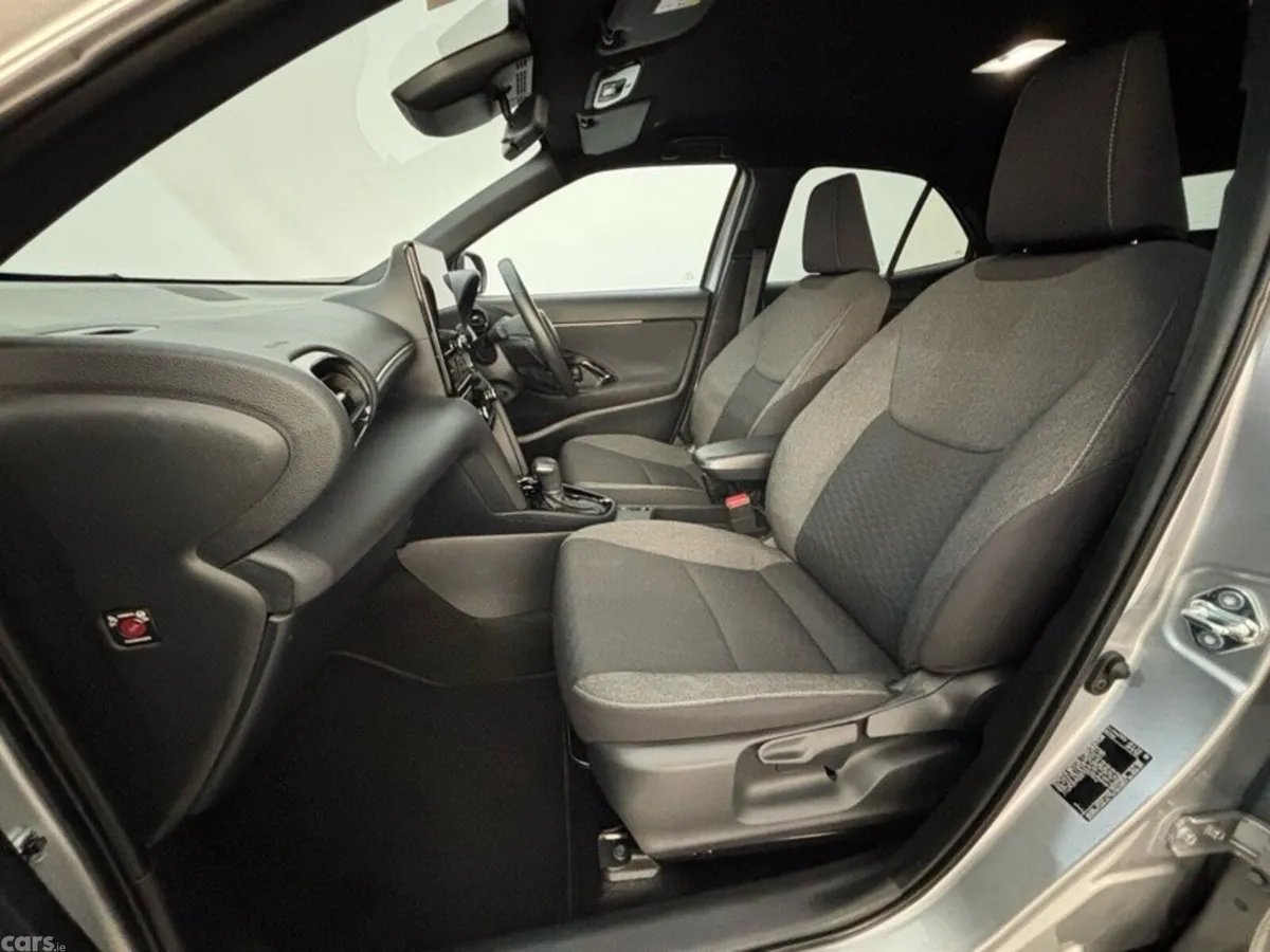 Toyota Yaris Cross SUV, Petrol Hybrid, 2026, Grey