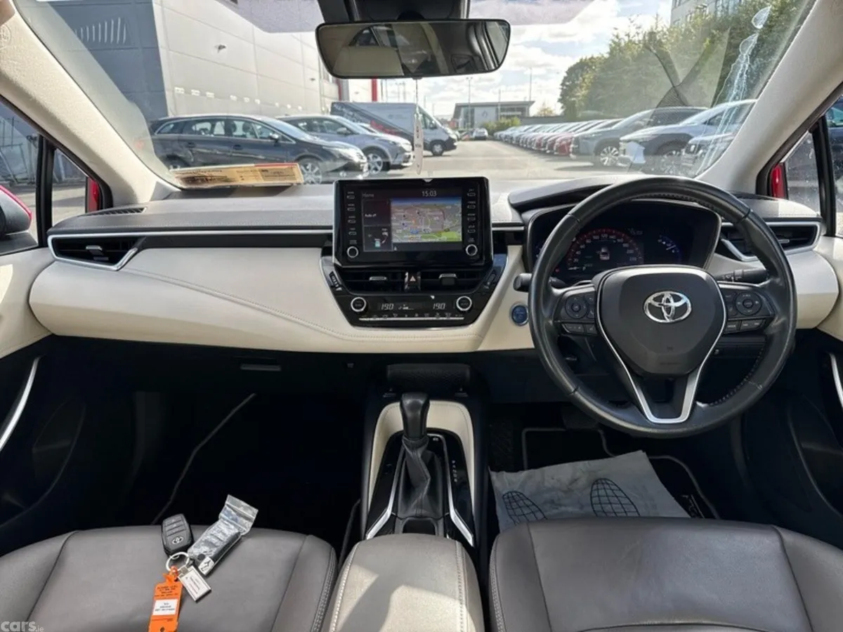 Toyota Corolla Saloon, Petrol Hybrid, 2022, Red