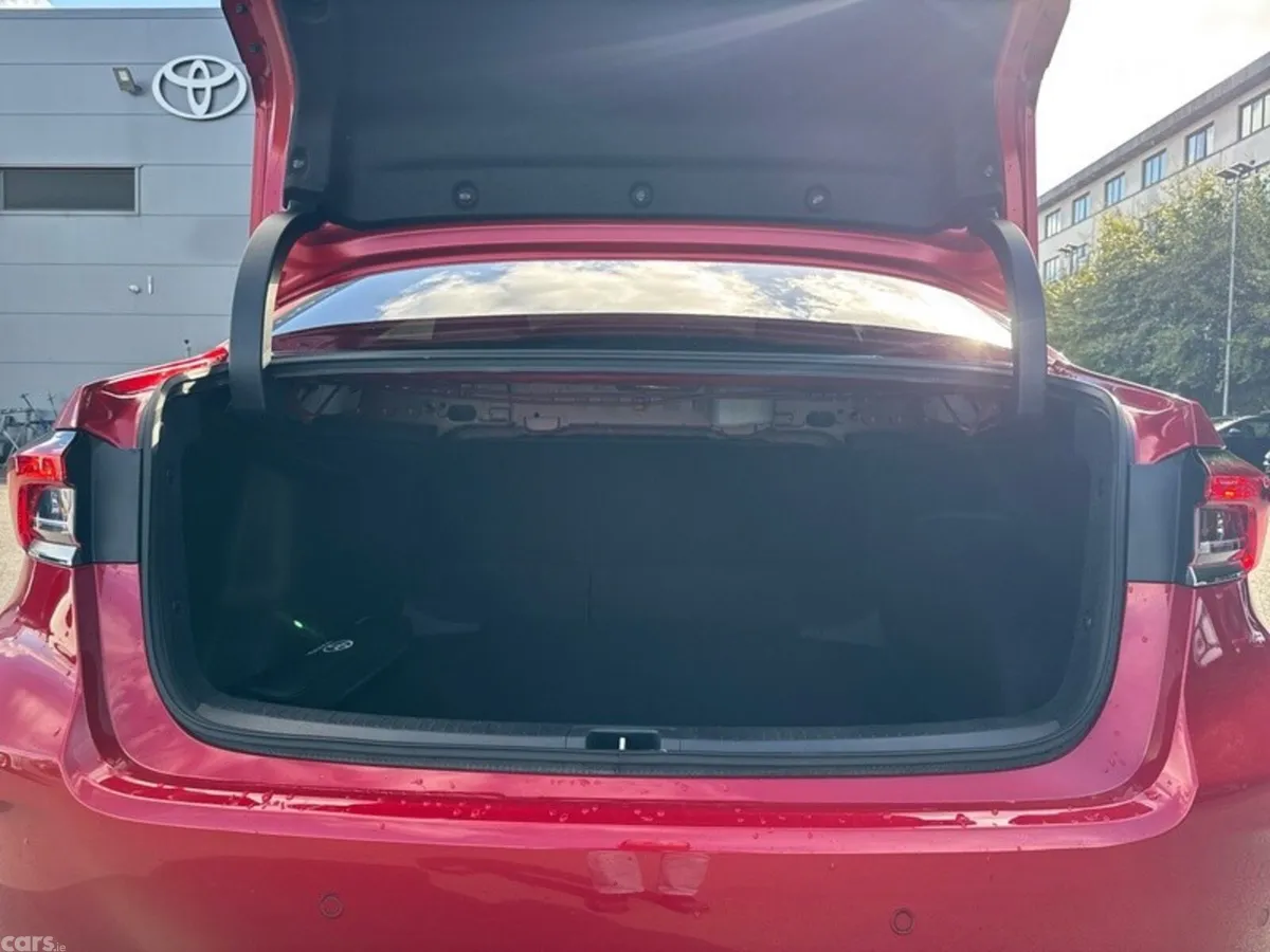 Toyota Corolla Saloon, Petrol Hybrid, 2022, Red