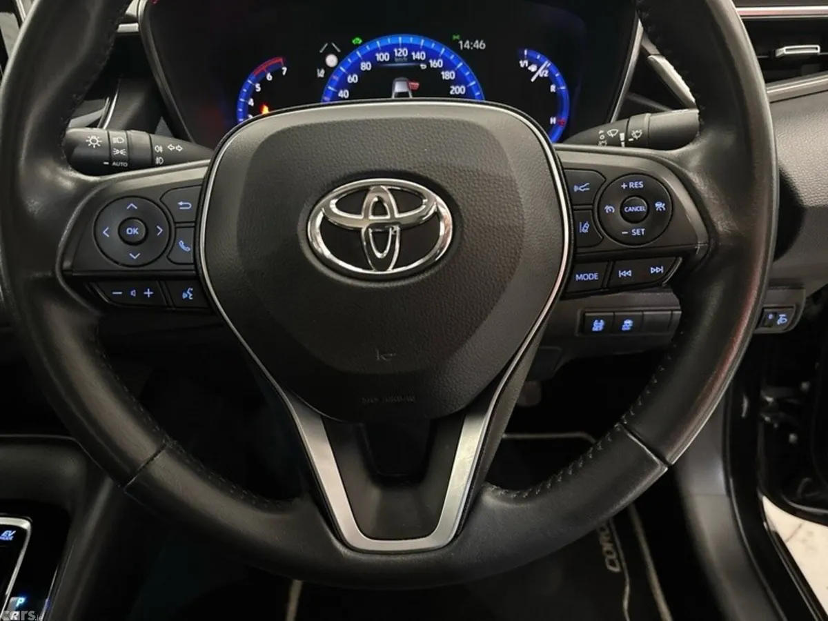Toyota Corolla Saloon, Petrol Hybrid, 2022, Black