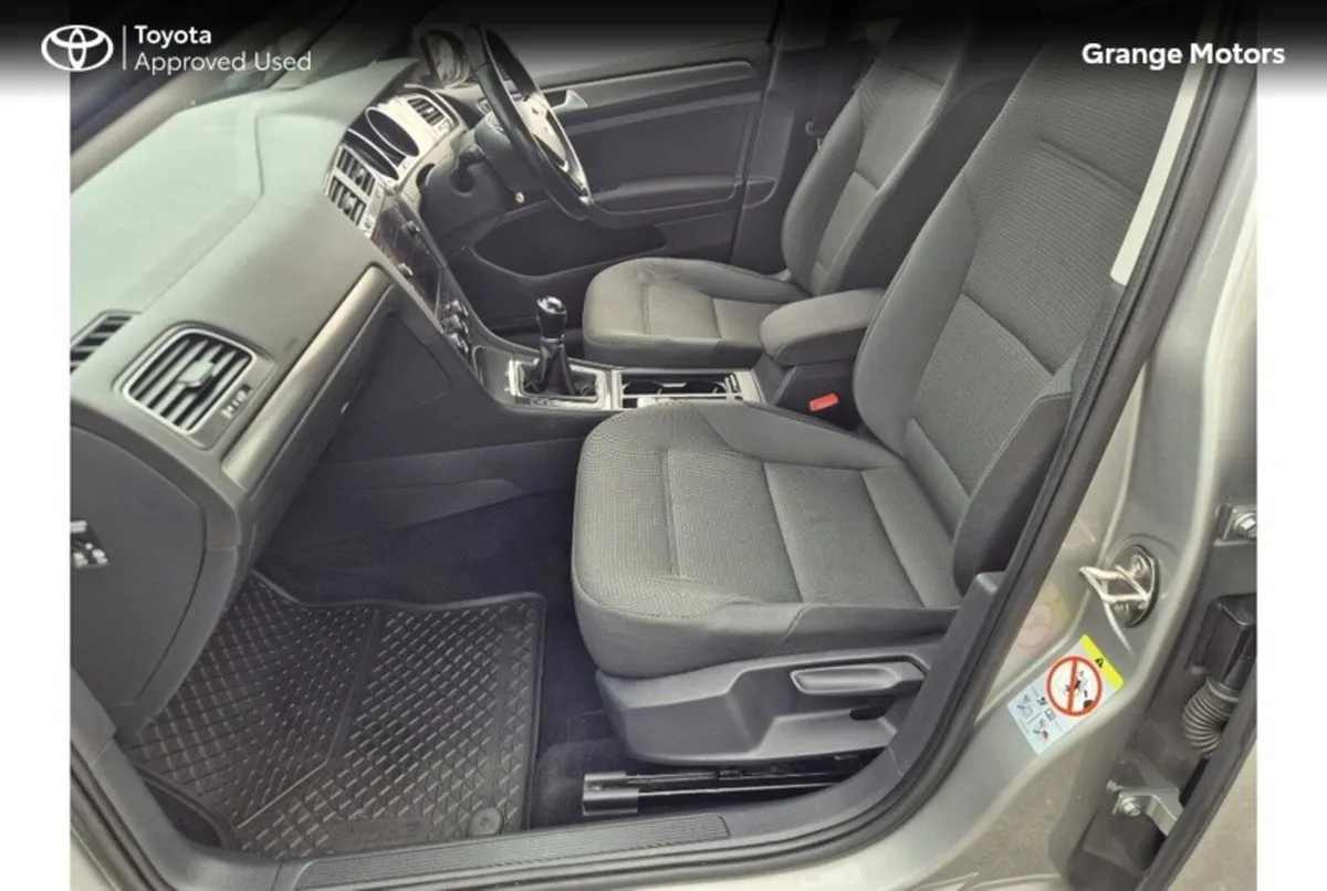 Volkswagen Golf Hatchback, Diesel, 2017, Silver