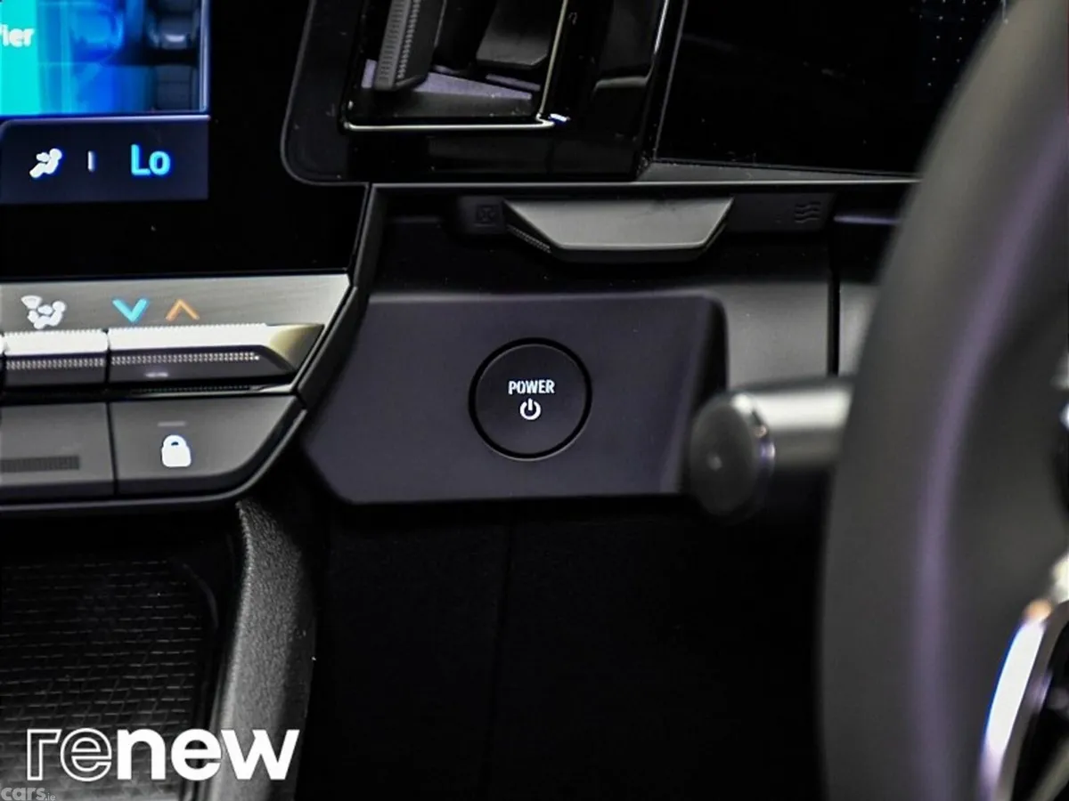 Renault Megane E-Tech SUV, Electric, 2023, Grey