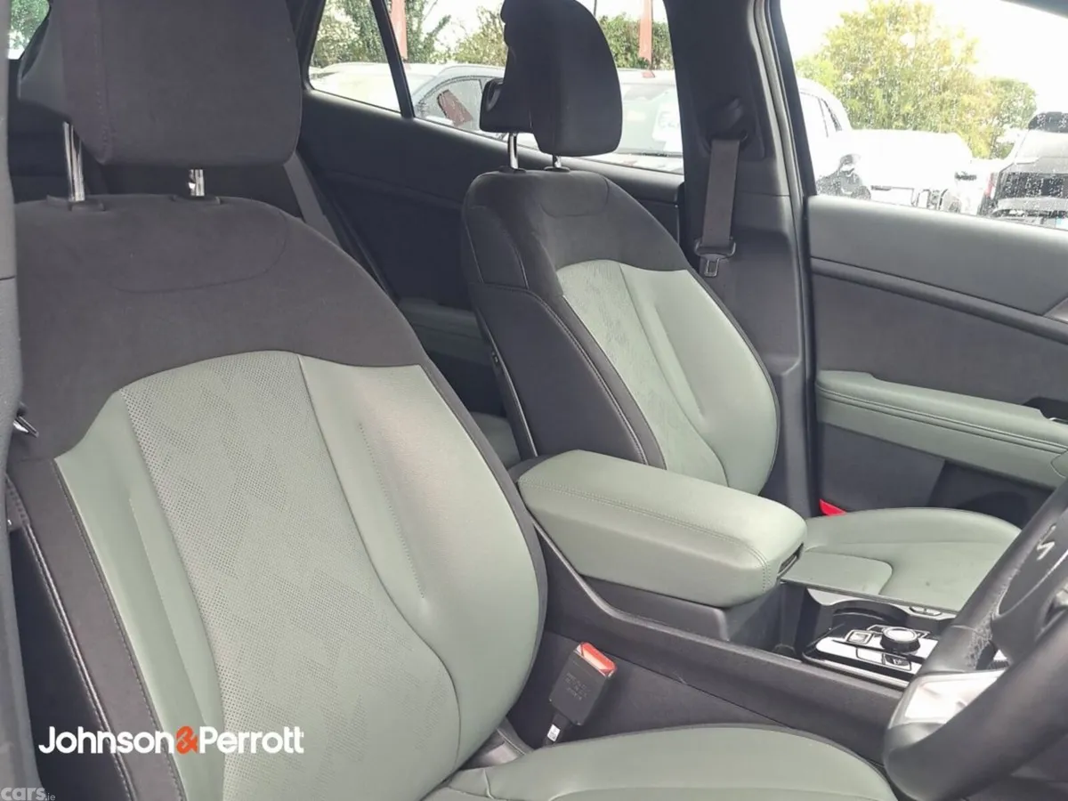Kia Sportage SUV, Petrol Hybrid, 2026, Black