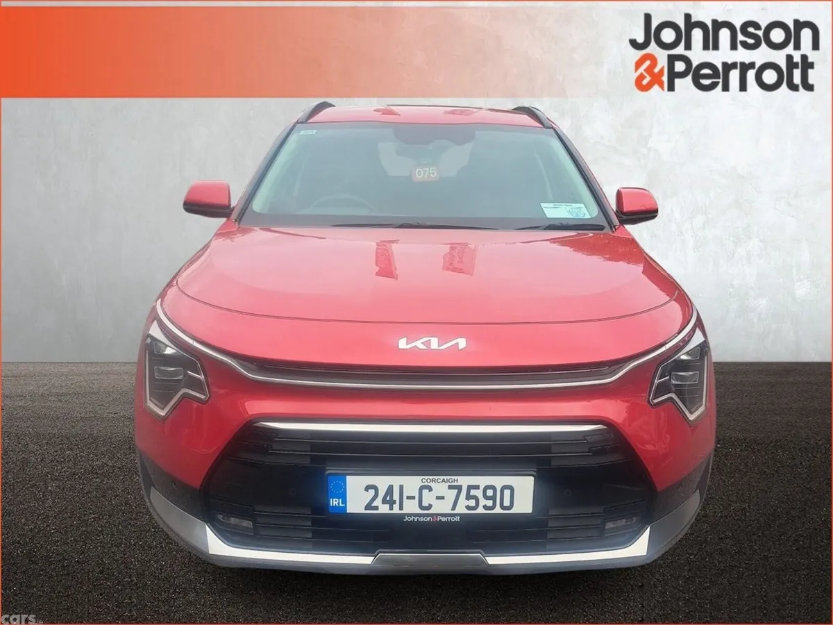 Kia Niro SUV, Petrol Hybrid, 2024, Red