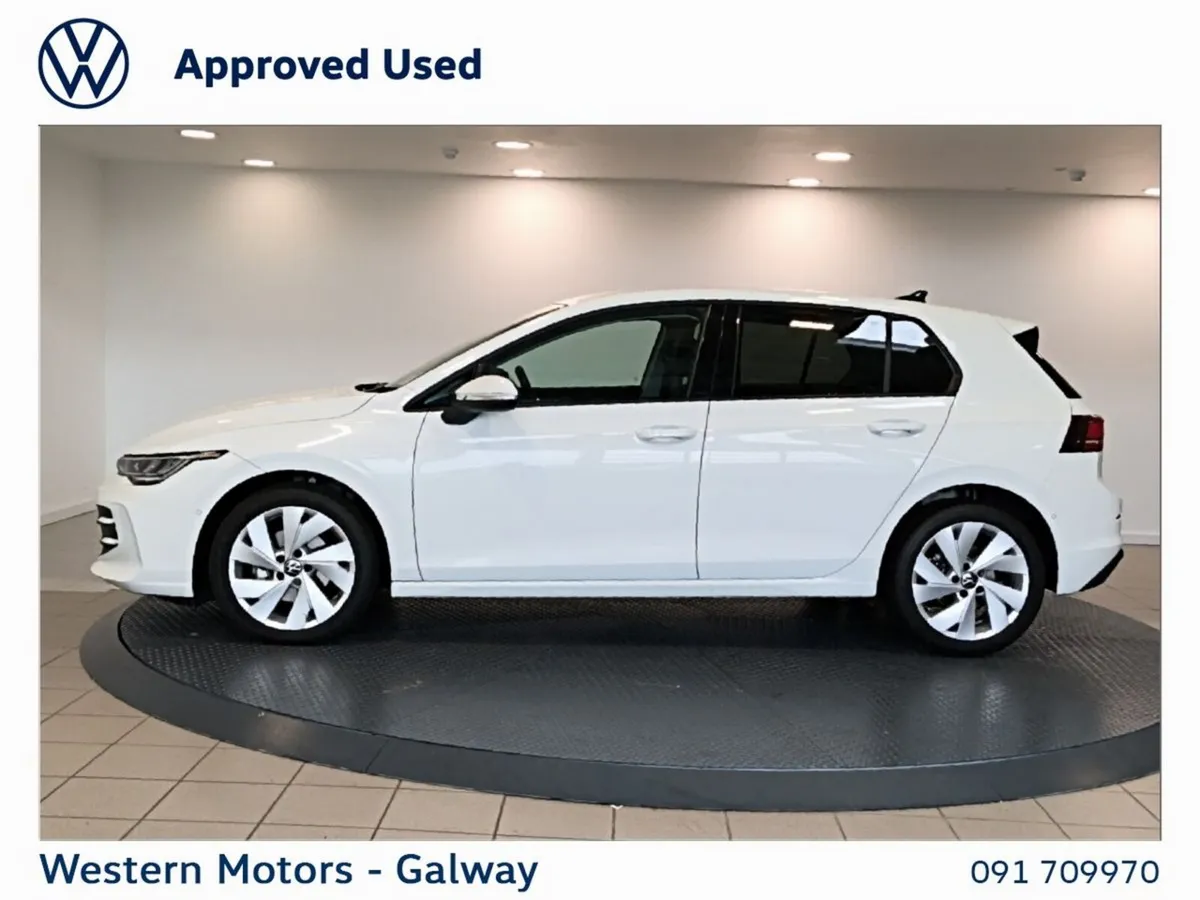 Volkswagen Golf Estate, Petrol, 2026, White