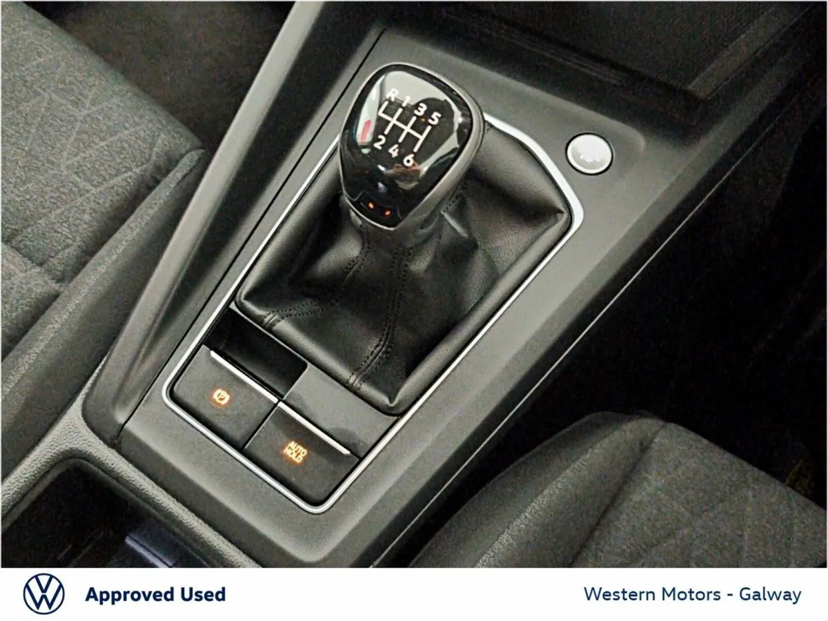 Volkswagen Golf Estate, Petrol, 2026, White