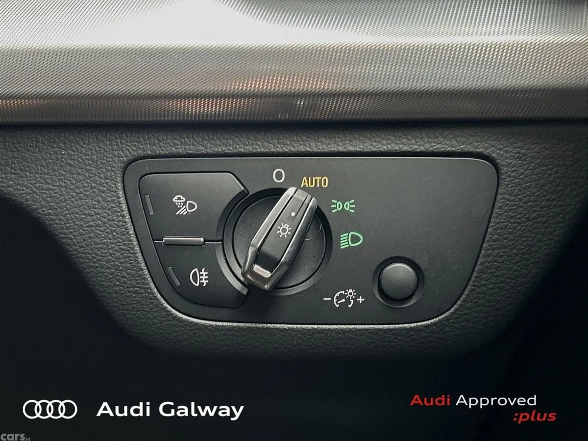 Audi Q5 SUV, Diesel, 2021, Grey