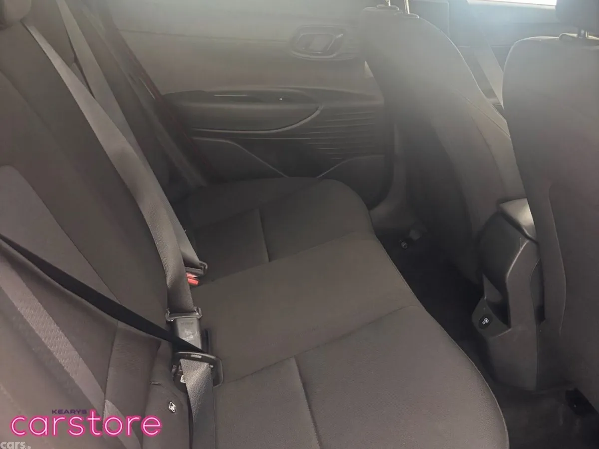 Hyundai i20 Hatchback, Petrol, 2024, Red