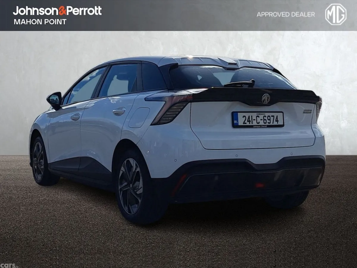 MG MG4 Hatchback, Electric, 2024, White