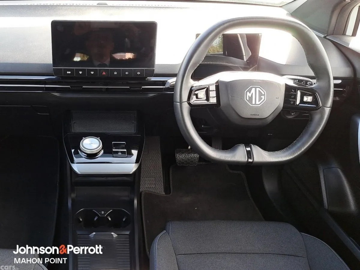 MG MG4 Hatchback, Electric, 2024, White