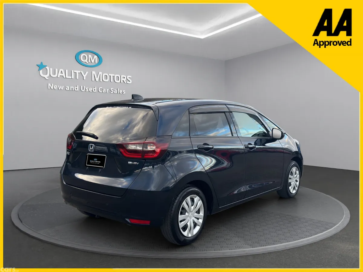 Honda Fit Hatchback, Petrol Hybrid, 2021, Blue