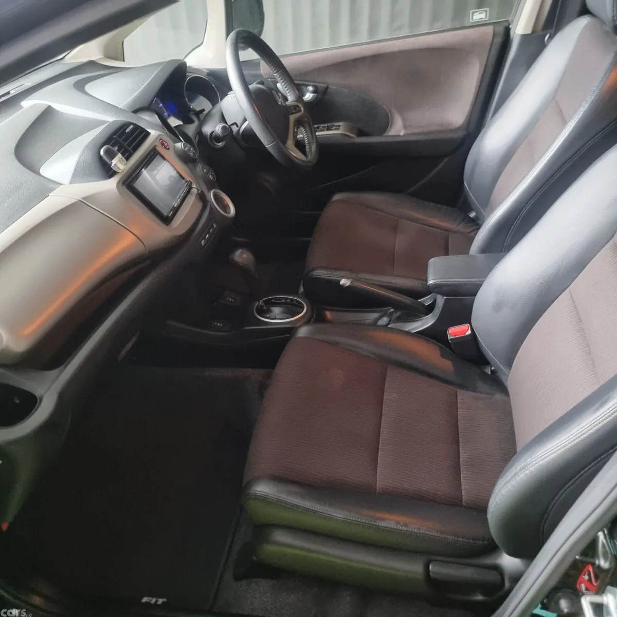 Honda Fit Hatchback, Petrol, 2013, Black