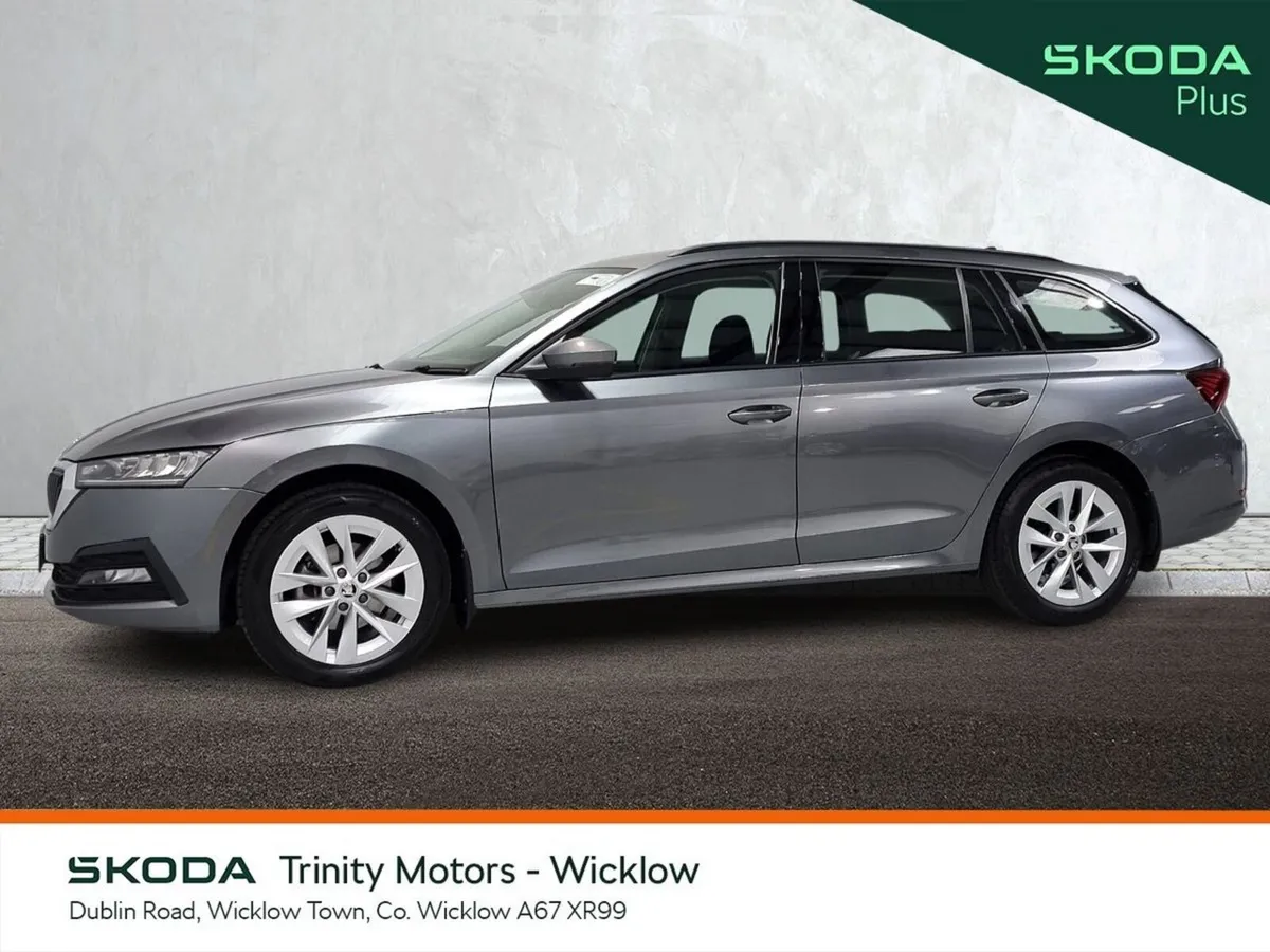 Skoda Octavia Estate, Diesel, 2024, Grey