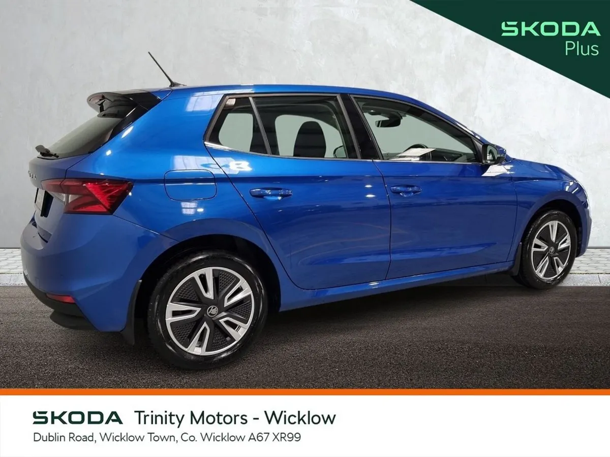Skoda Fabia Hatchback, Petrol, 2023, Blue