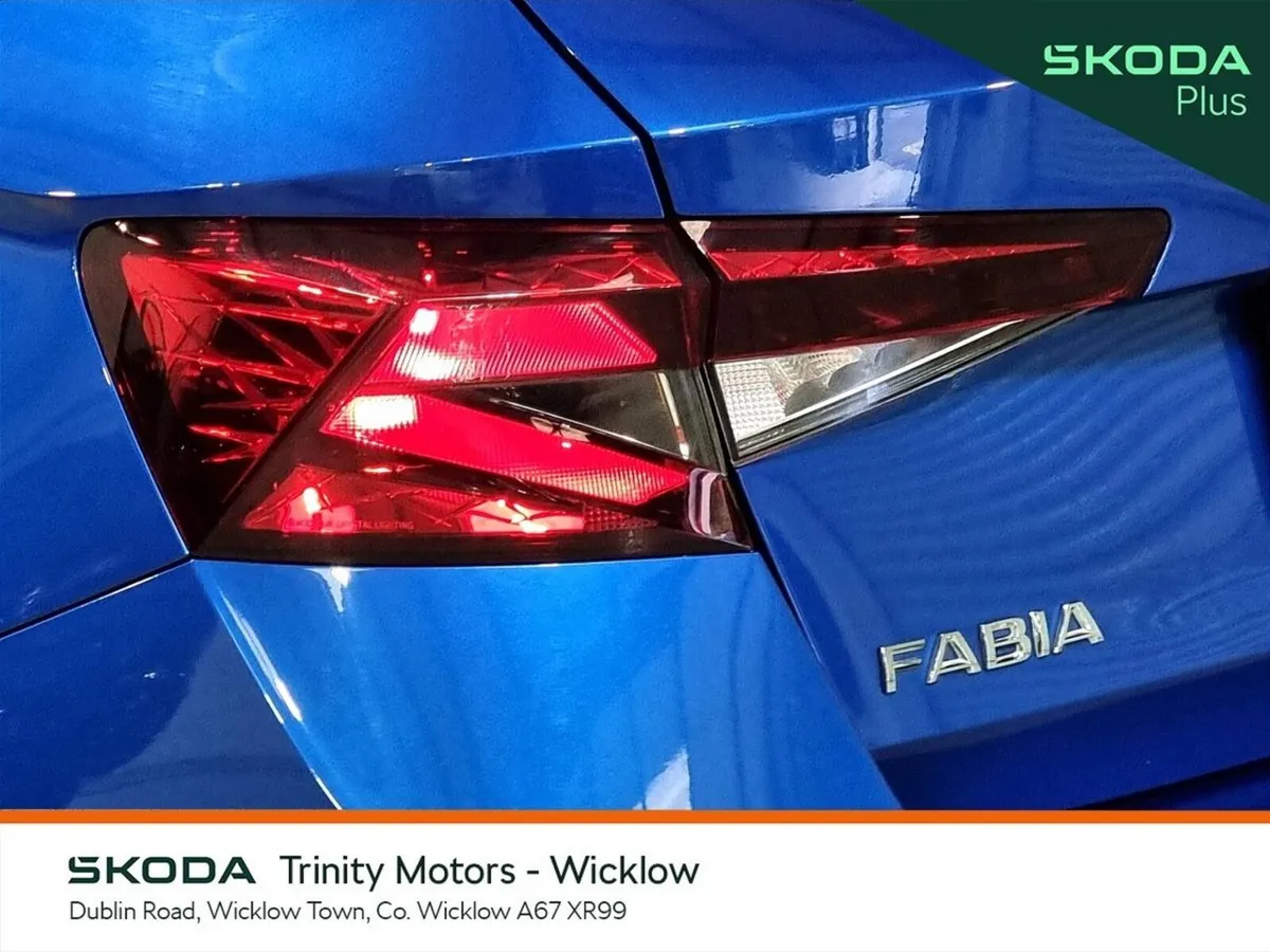 Skoda Fabia Hatchback, Petrol, 2023, Blue