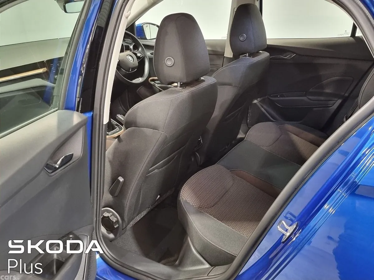 Skoda Fabia Hatchback, Petrol, 2023, Blue