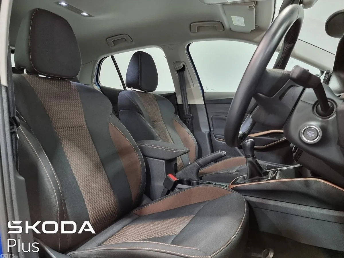 Skoda Fabia Hatchback, Petrol, 2023, Blue
