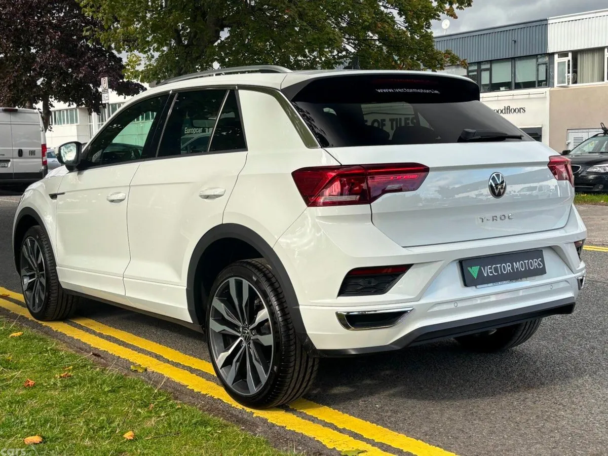 Volkswagen T-Roc SUV, Diesel, 2021, White