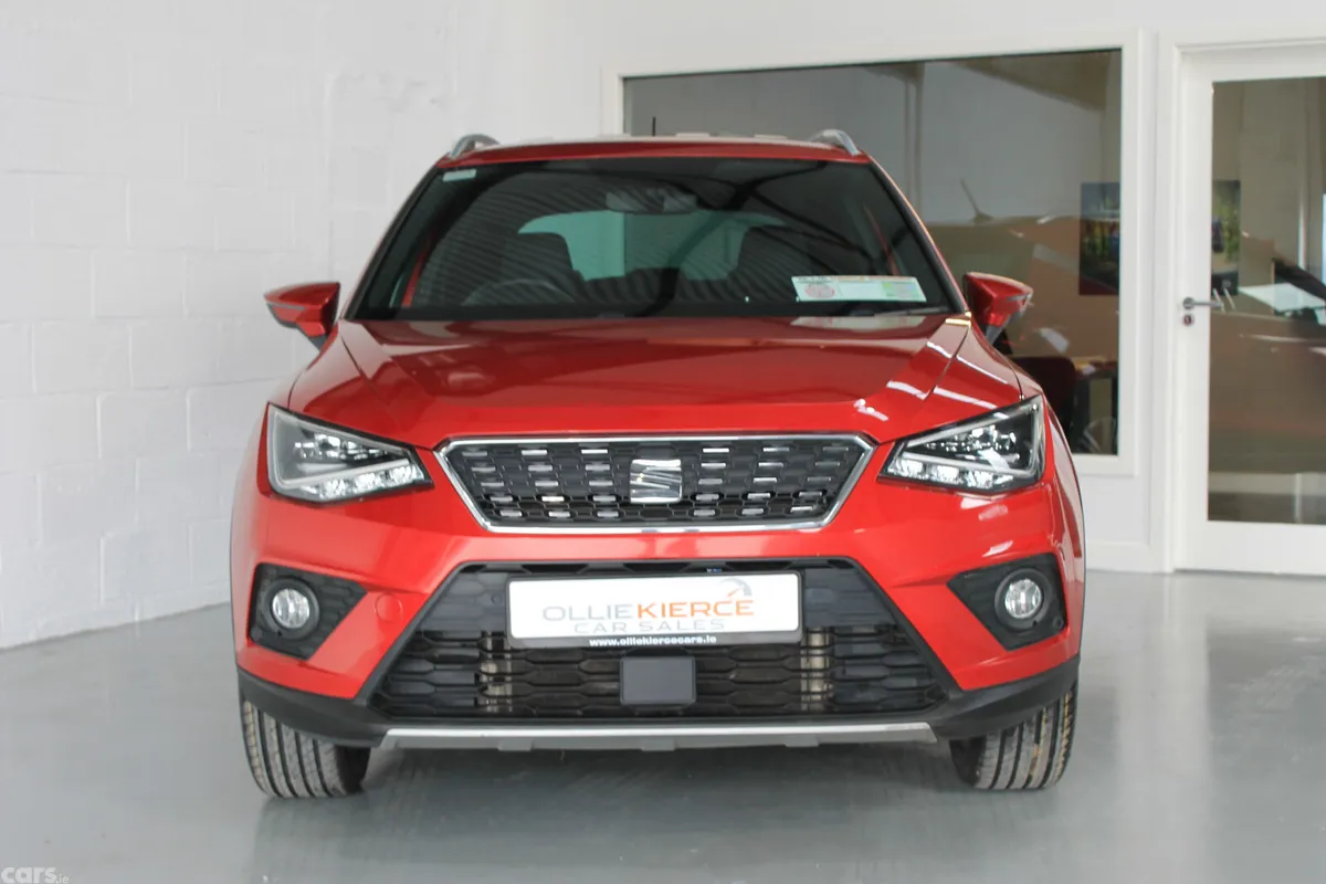 SEAT Arona SUV, Petrol, 2021, Red
