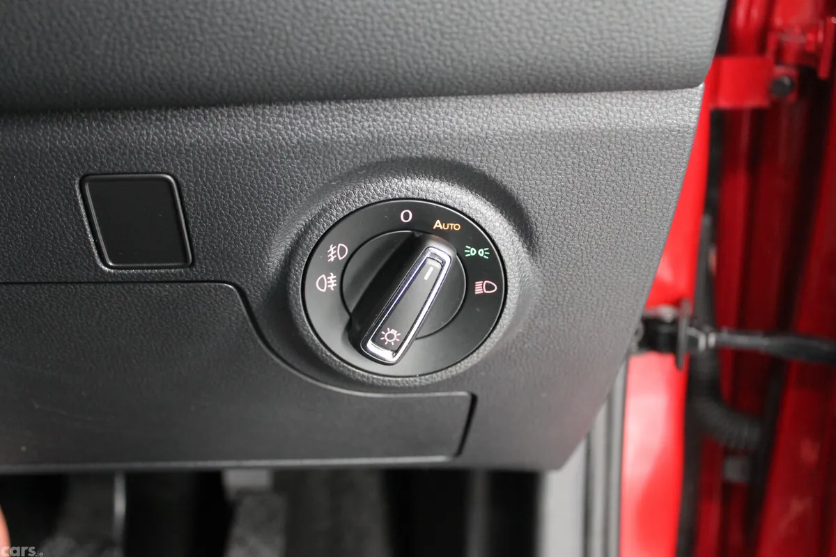 SEAT Arona SUV, Petrol, 2021, Red