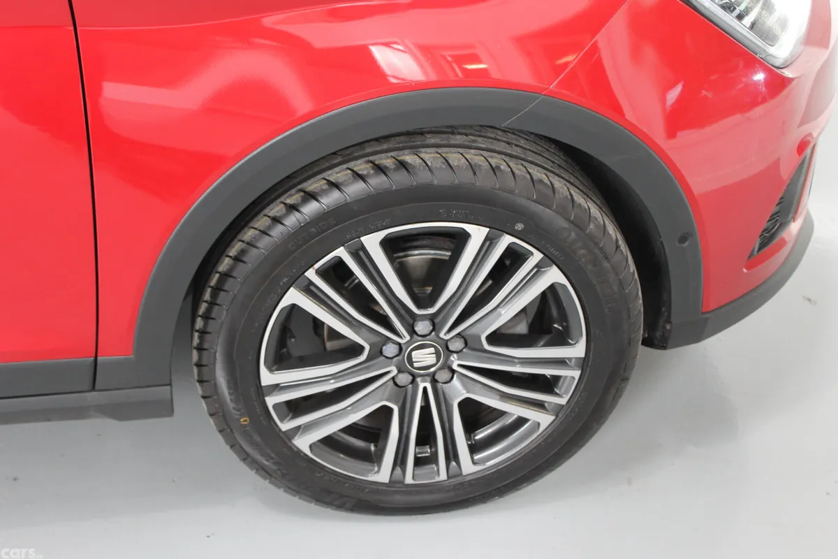 SEAT Arona SUV, Petrol, 2021, Red