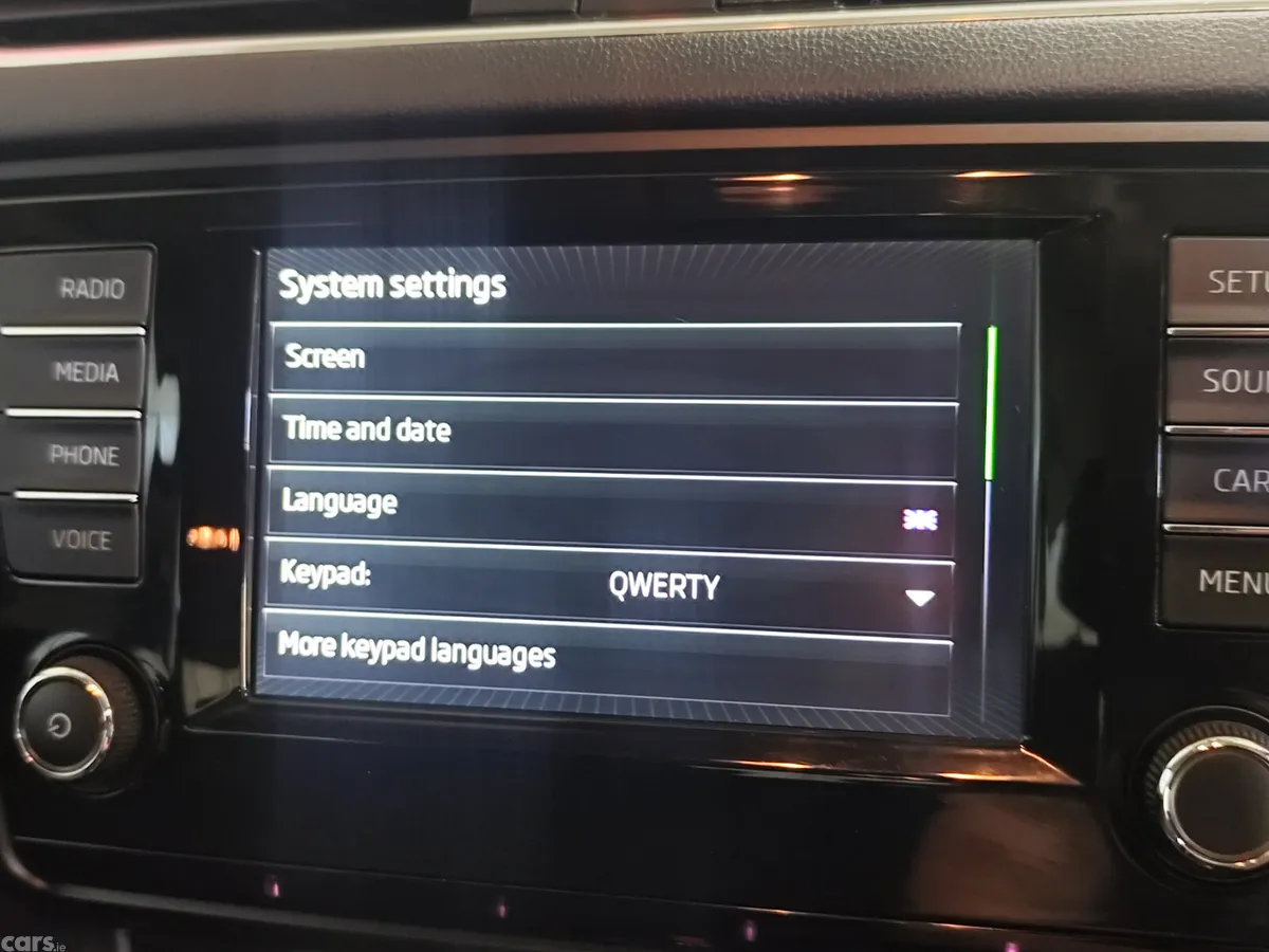 Skoda Octavia Saloon, Diesel, 2016, Grey