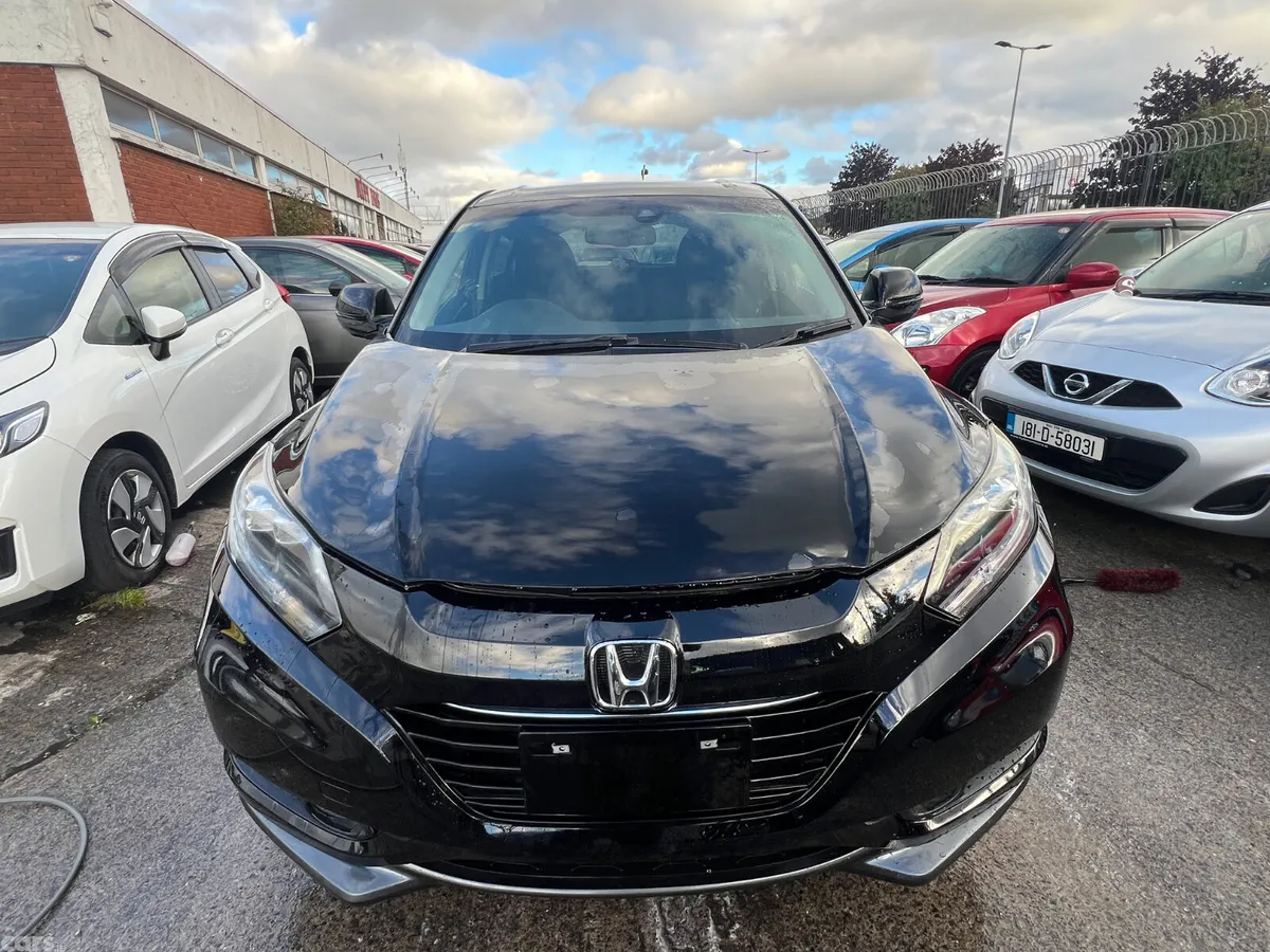 Honda Vezel Hatchback, Petrol Hybrid, 2015, Black