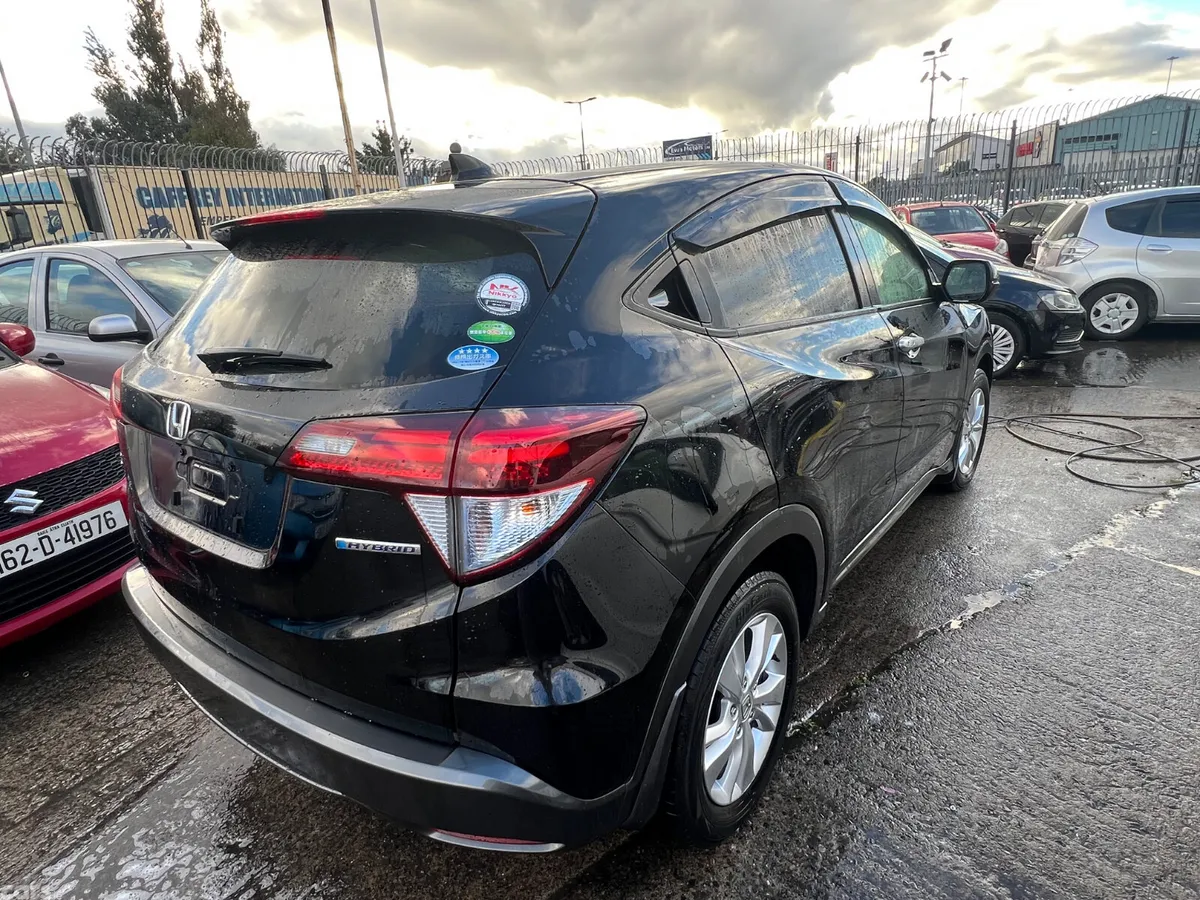 Honda Vezel Hatchback, Petrol Hybrid, 2015, Black