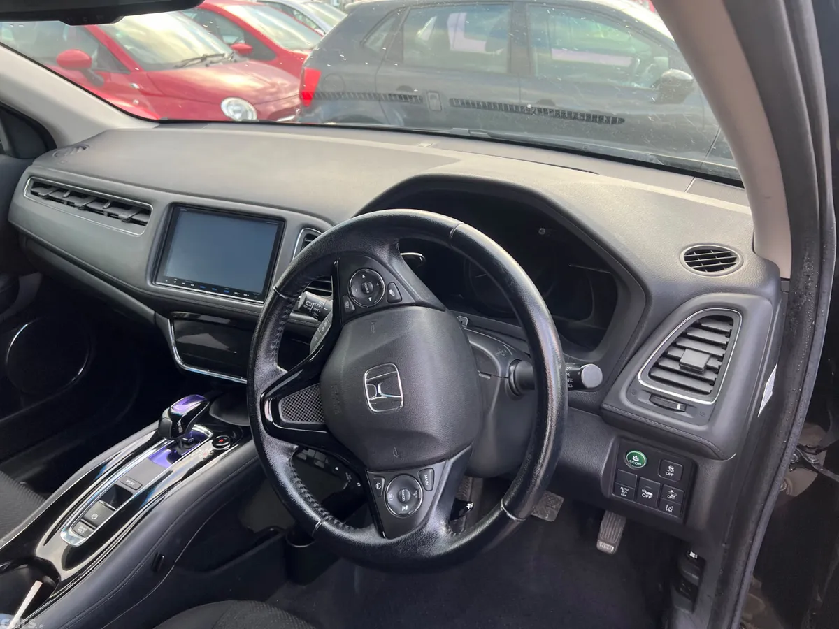 Honda Vezel Hatchback, Petrol Hybrid, 2015, Black