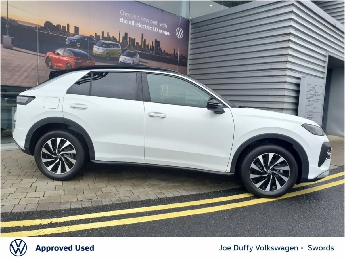 Volkswagen T-Roc SUV, Petrol, 2026, White