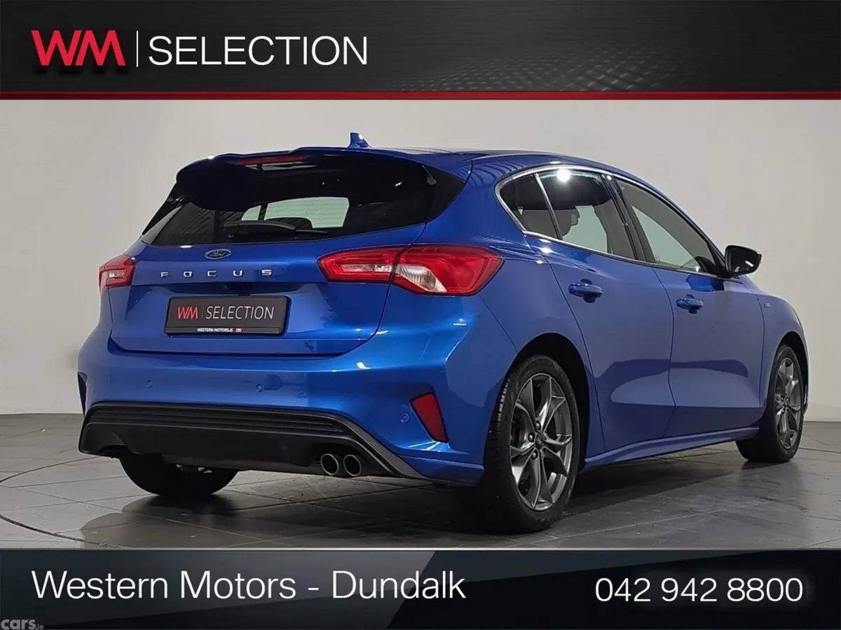Ford Focus Hatchback, Petrol, 2020, Blue