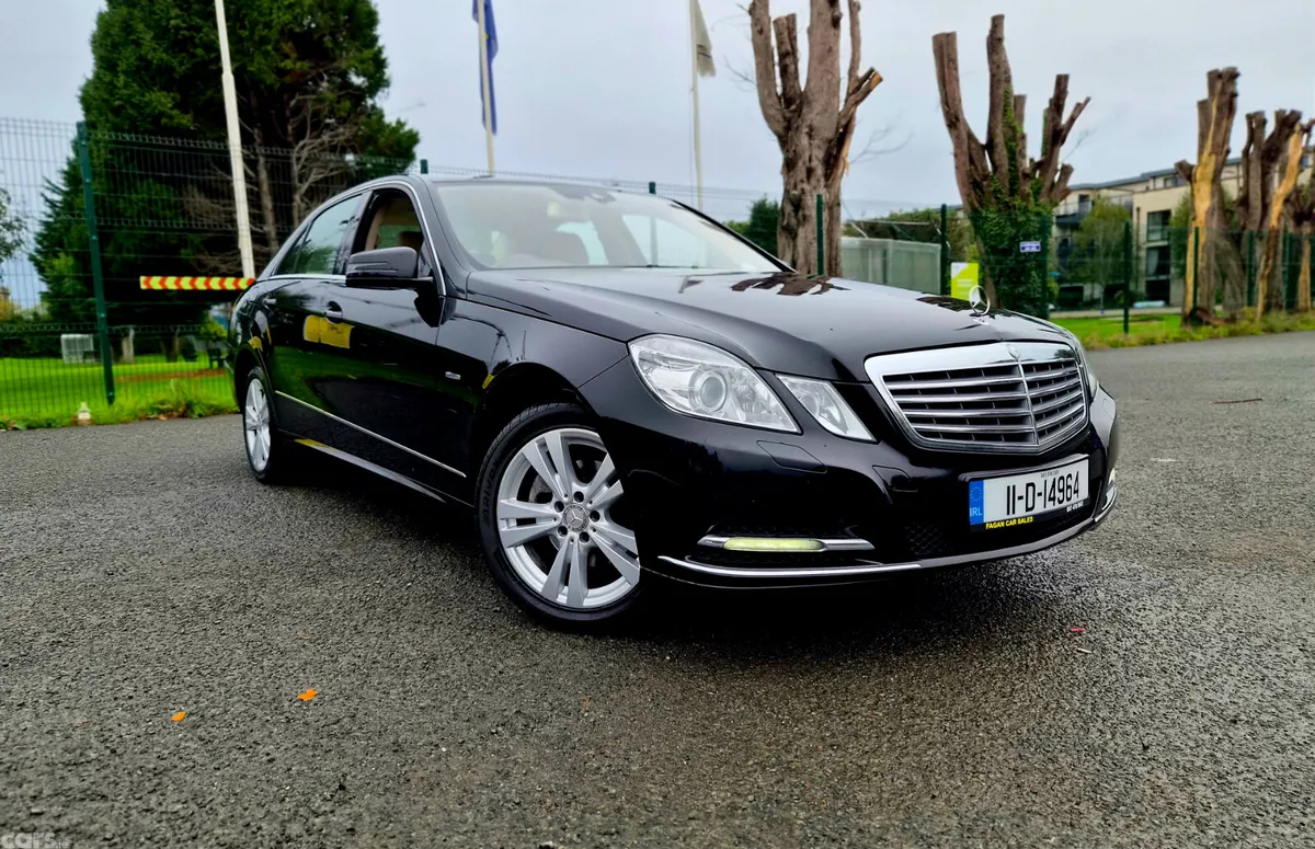 Mercedes-Benz E-Class Saloon, Diesel, 2011, Black