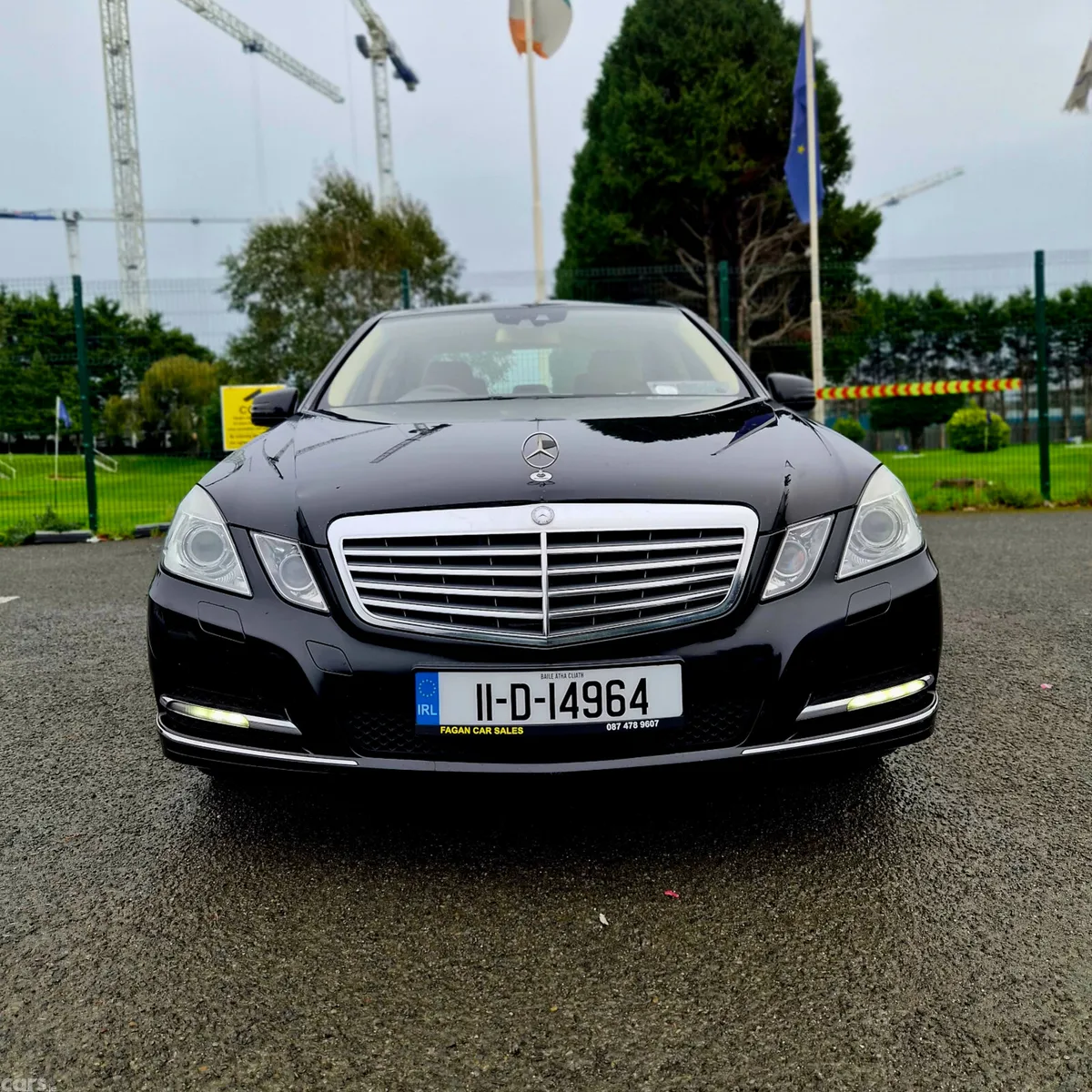 Mercedes-Benz E-Class Saloon, Diesel, 2011, Black