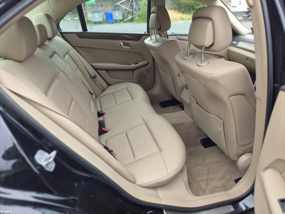 Mercedes-Benz E-Class Saloon, Diesel, 2011, Black
