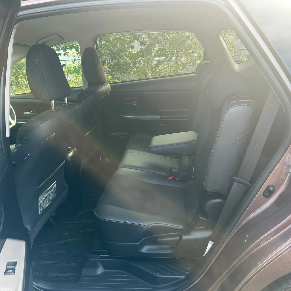 Toyota Prius Estate, Petrol Hybrid, 2019, Gold