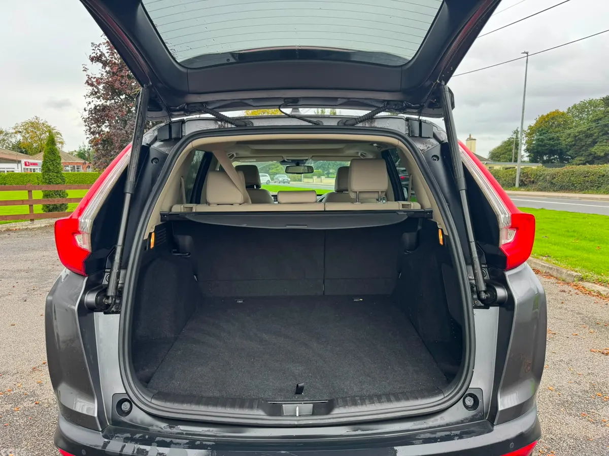 Honda CR-V SUV, Petrol, 2023, Grey