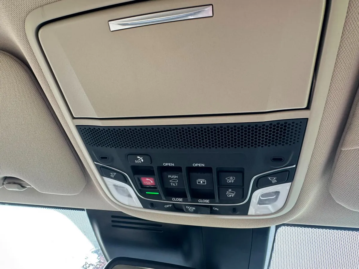 Honda CR-V SUV, Petrol, 2023, Grey