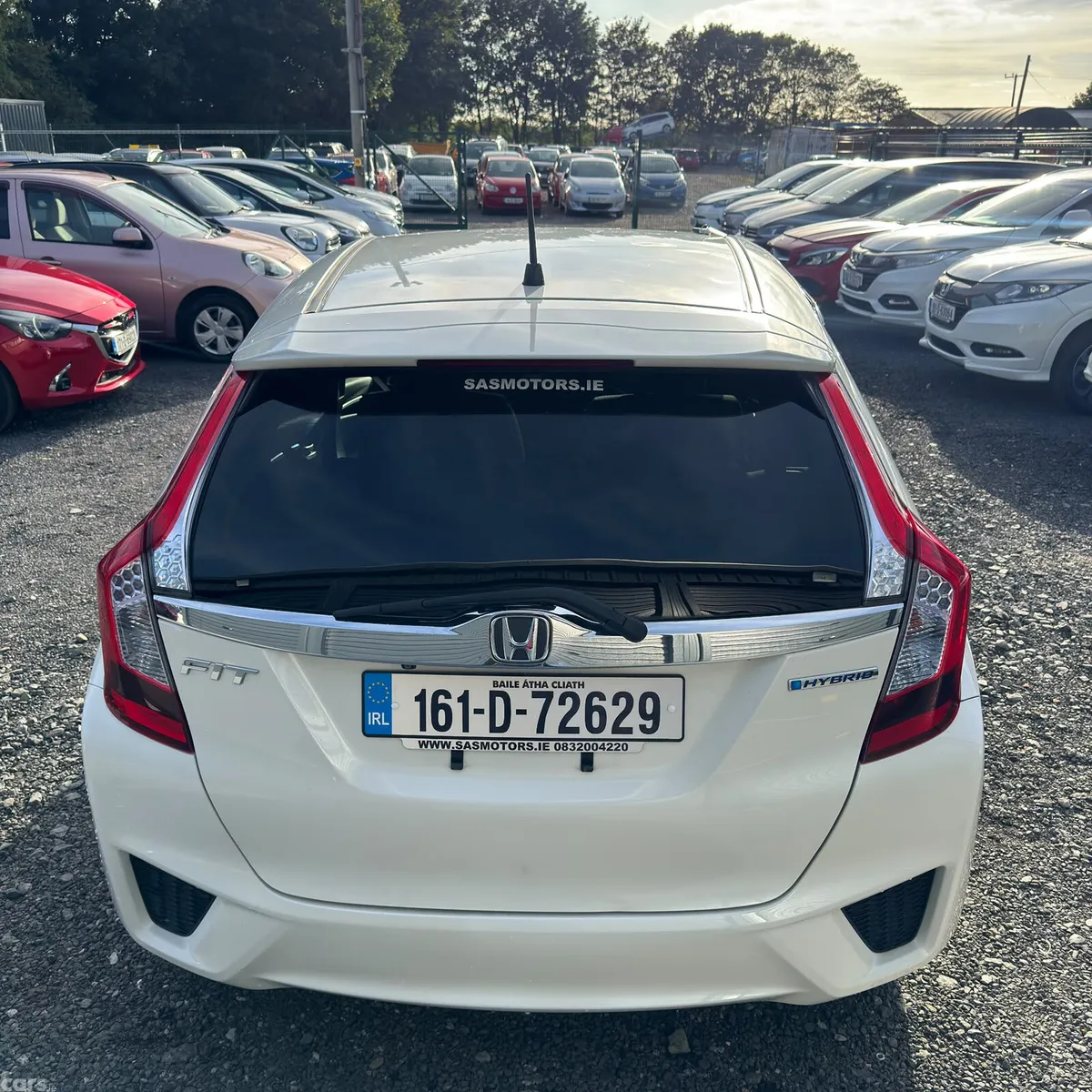 Honda Fit Hatchback, Petrol Hybrid, 2016, White