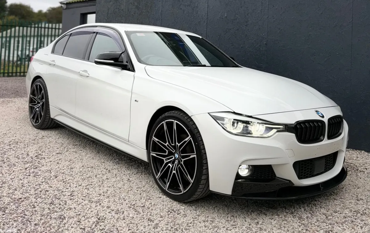 BMW 3-Series Saloon, Petrol, 2016, White