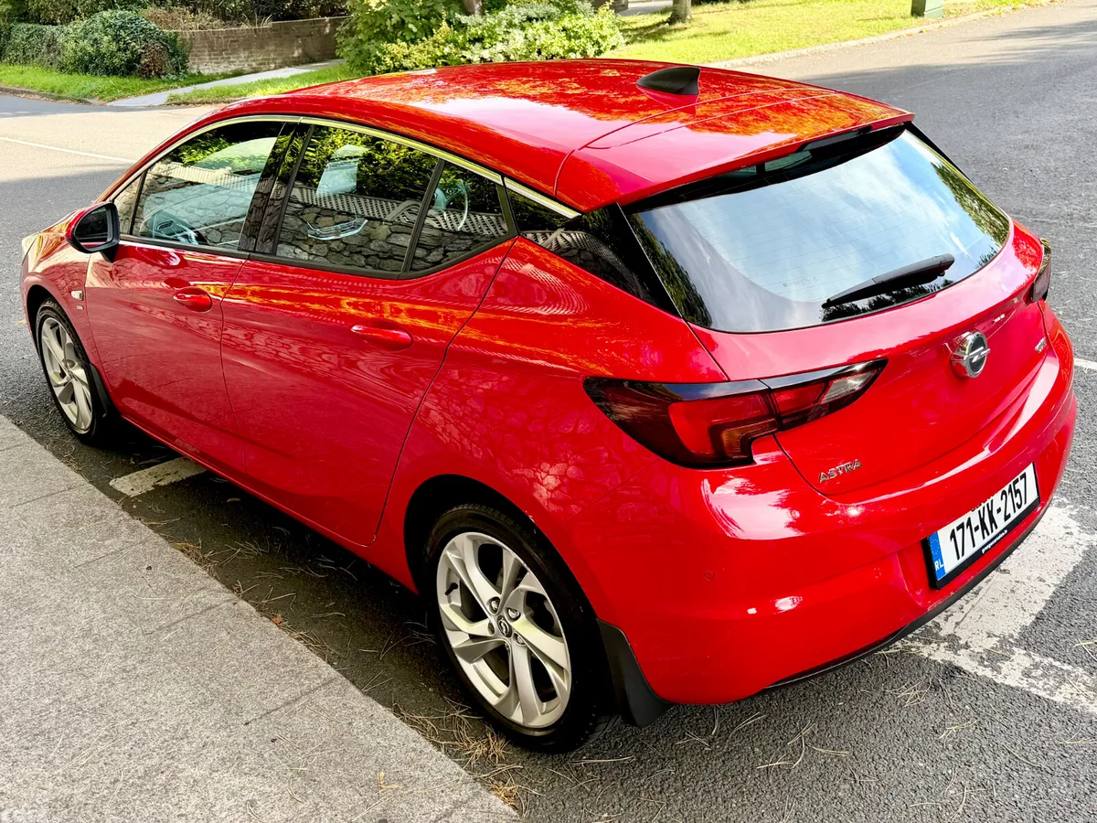 Opel Astra Hatchback, Diesel, 2017, Red