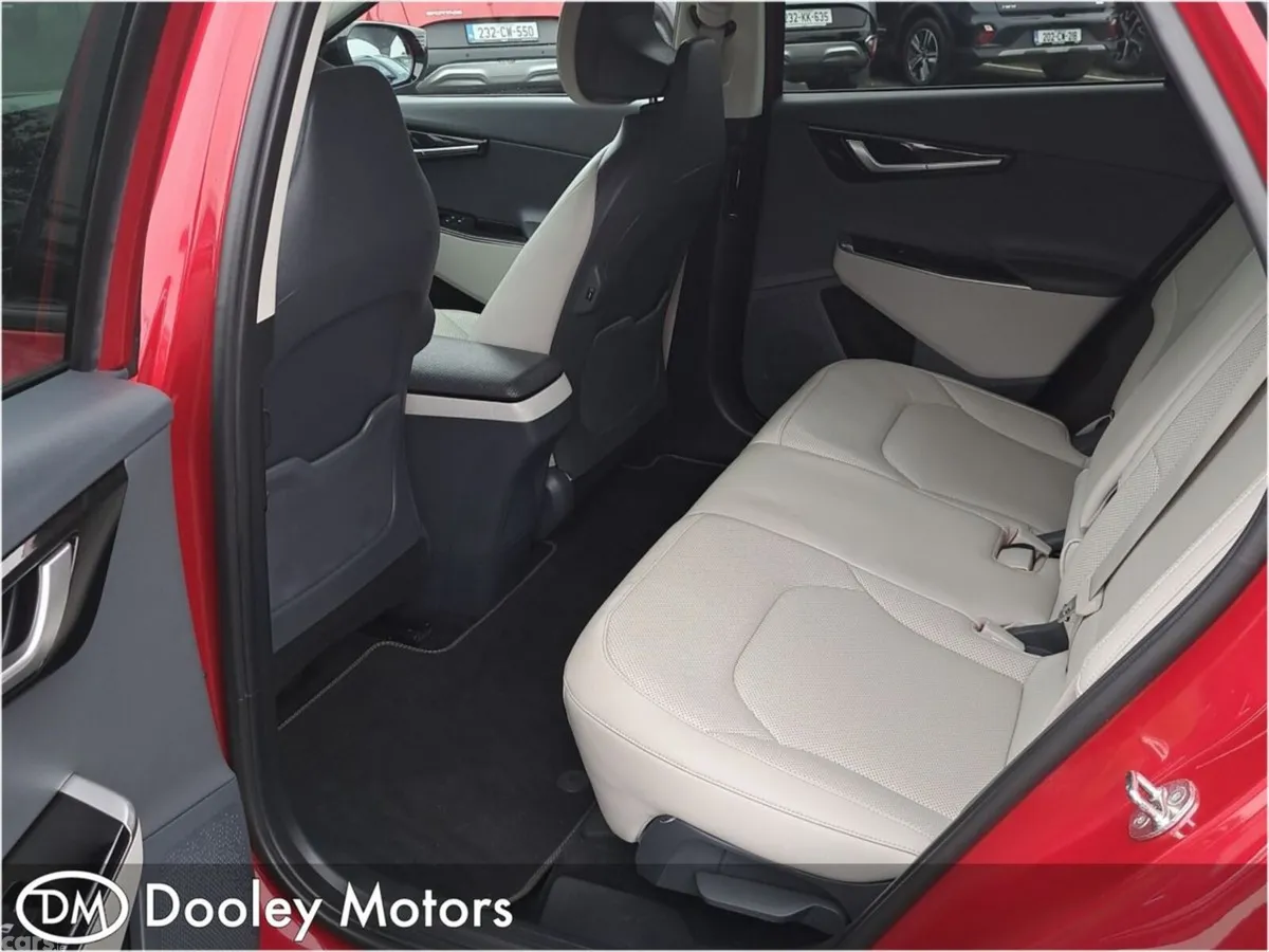 Kia EV6 MPV, Electric, 2023, Red