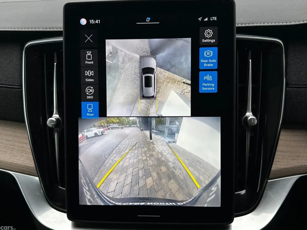 Volvo XC90 SUV, Petrol Plug-in Hybrid, 2025, Blue