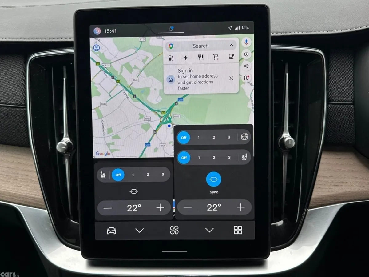 Volvo XC90 SUV, Petrol Plug-in Hybrid, 2025, Blue