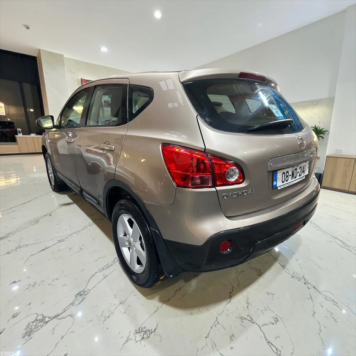 Nissan Qashqai Hatchback, Petrol, 2008, Brown