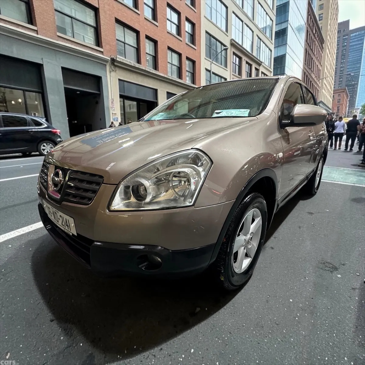 Nissan Qashqai Hatchback, Petrol, 2008, Brown
